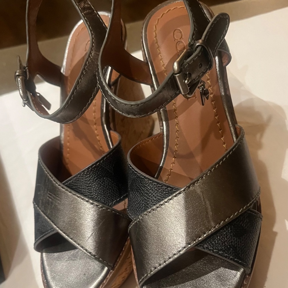 Coach Cross Band High Wedge Sandal Charcoal Gunmetal Size 6.5 - Picture 11 of 12